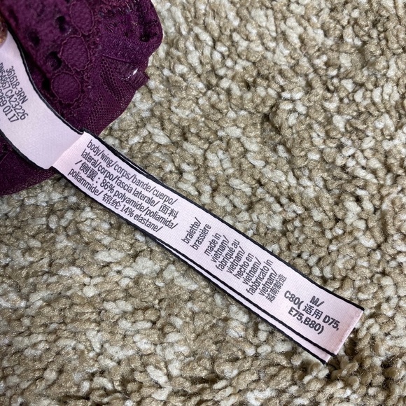 VS Crochet Lace Floral Boho Triangle Bralette - Picture 5 of 5